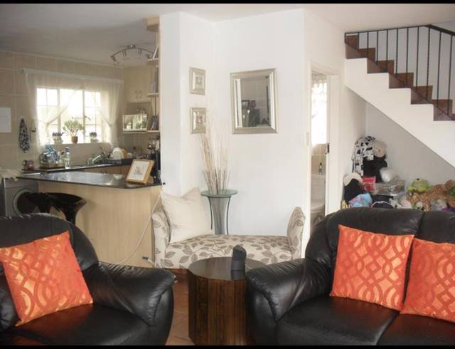 3 BEDROOM PROPERTY TO RENT IN NORTH RIDING